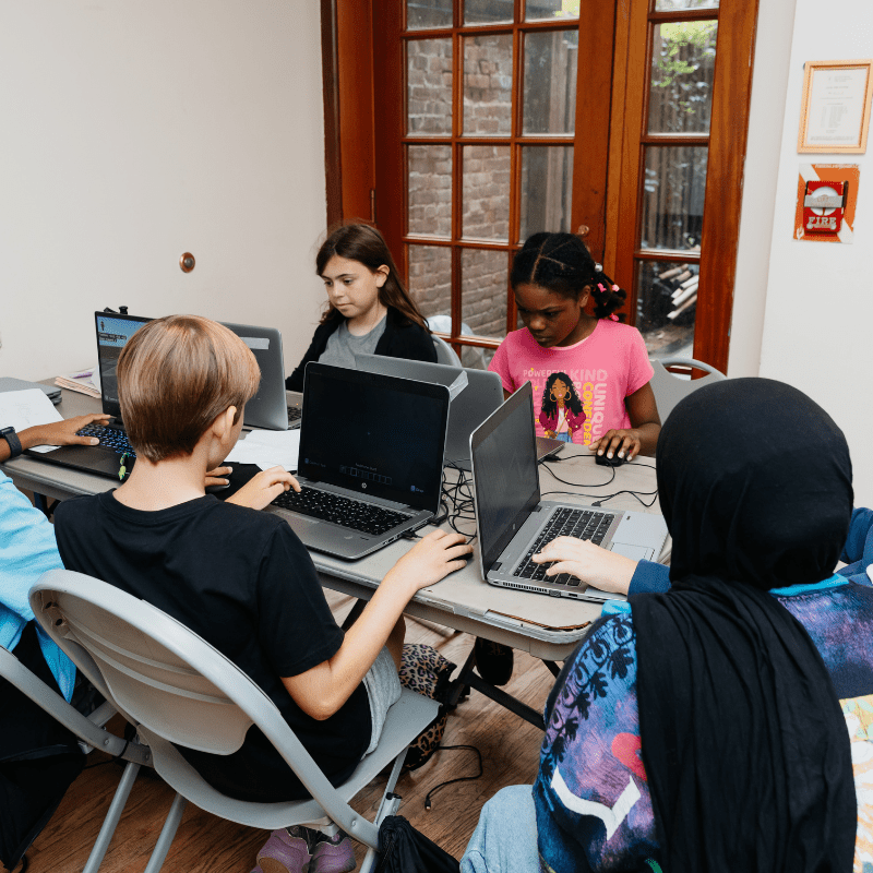 Game Design: Minecraft Story - Based Games - Brains & Motion